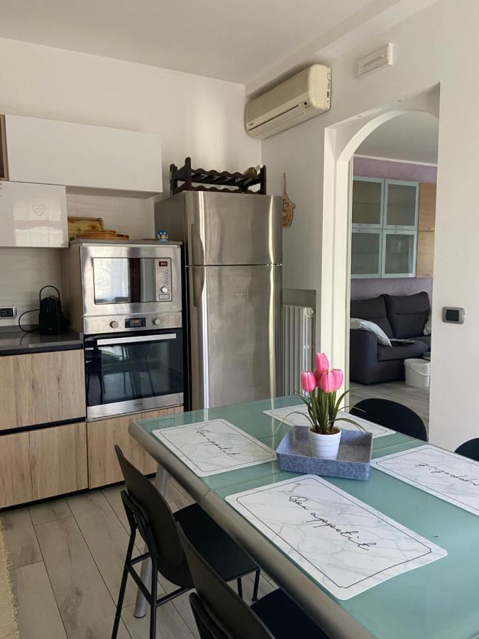 Caserma Guelfa - Casa Vacanza Chiarina San Benedetto del Tronto Exteriör bild